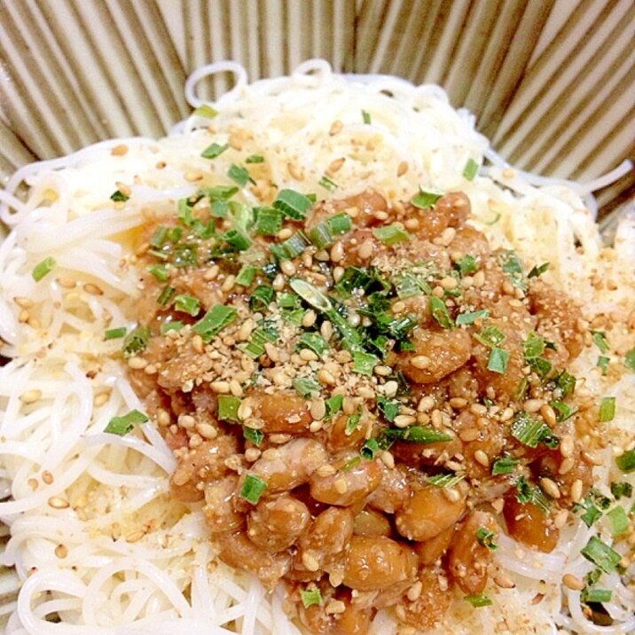 さらっと食べられる☆納豆そうめん